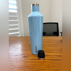 32oz. Sky Blue Corkcicle
